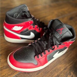 Jordan Athletic Shoes Red Black White